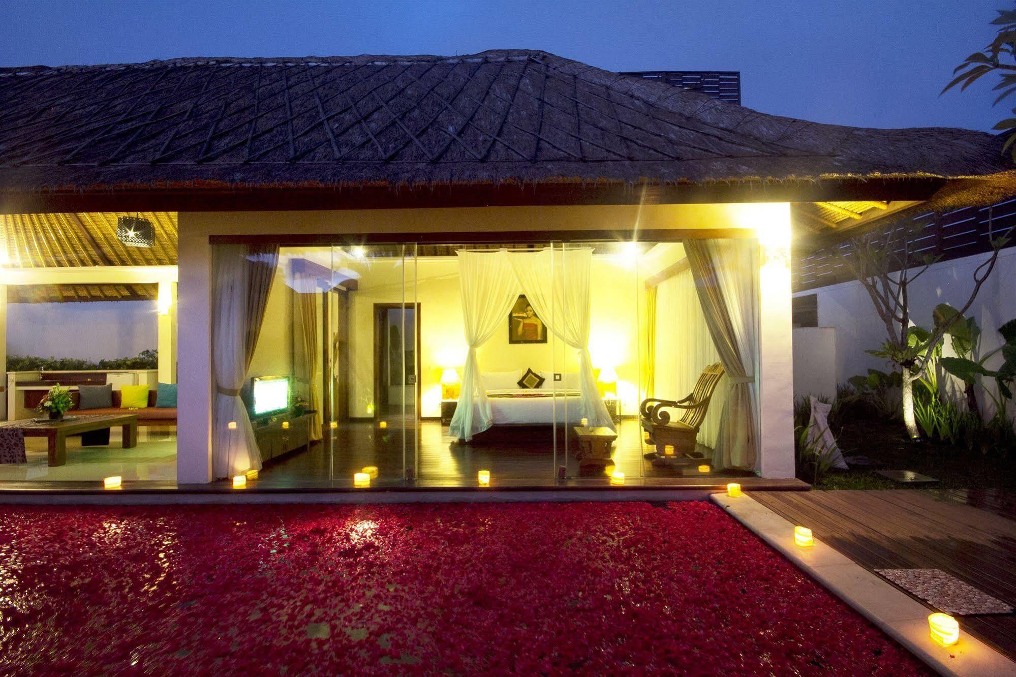Avery Le Nixsun Villas Uluwatu By Waringin Hospitality Free Gym Access מראה חיצוני תמונה